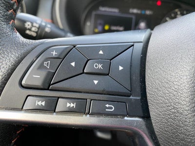 2021 Nissan Kicks SR Xtronic CVT