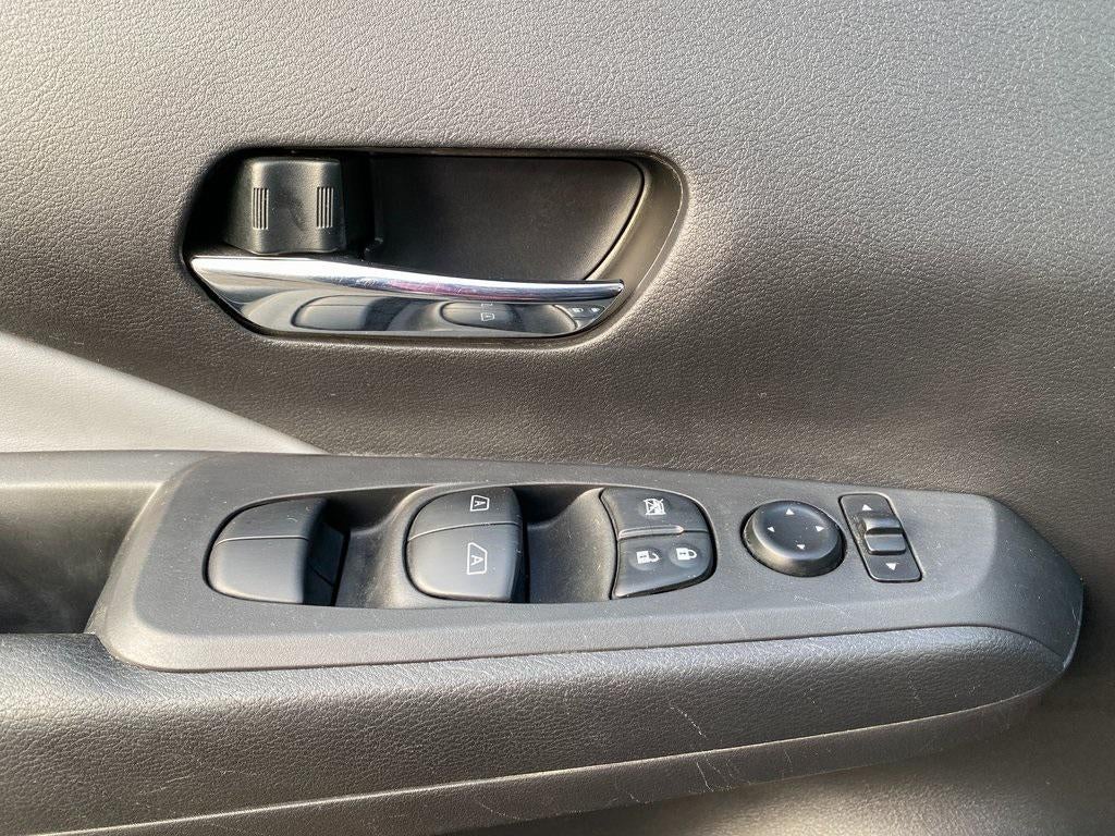 2021 Nissan Kicks SR Xtronic CVT