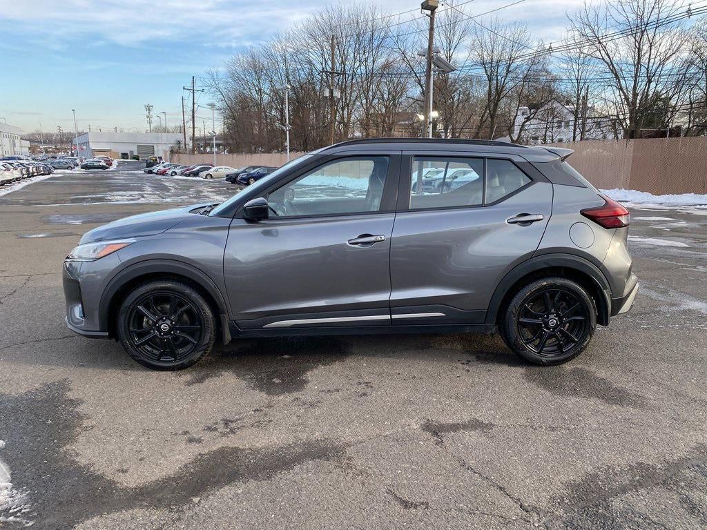 2021 Nissan Kicks SR Xtronic CVT