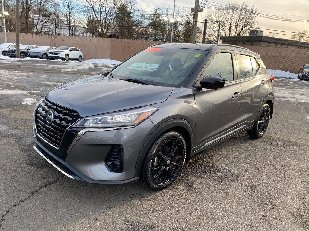 2021 Nissan Kicks SR Xtronic CVT