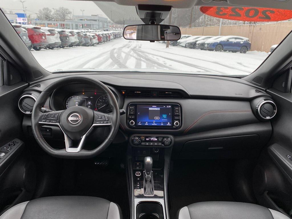 2023 Nissan Kicks SR Xtronic CVT