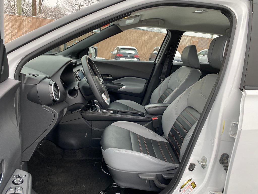 2023 Nissan Kicks SR Xtronic CVT