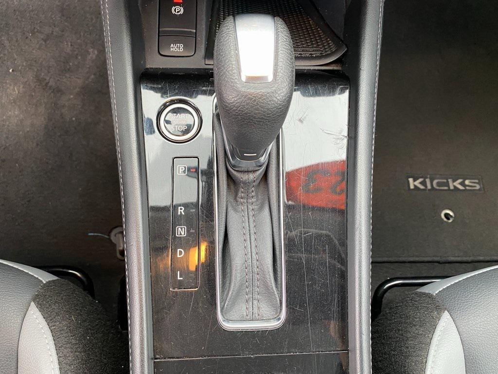 2023 Nissan Kicks SR Xtronic CVT