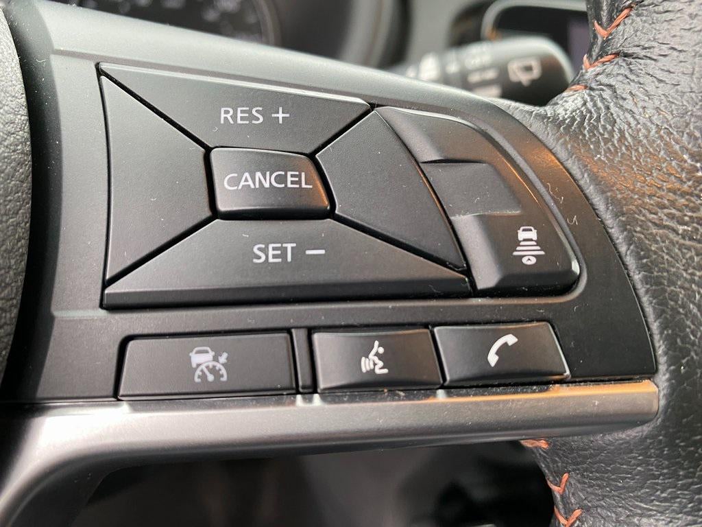 2023 Nissan Kicks SR Xtronic CVT