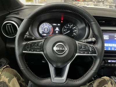 2023 Nissan Kicks SR Xtronic CVT