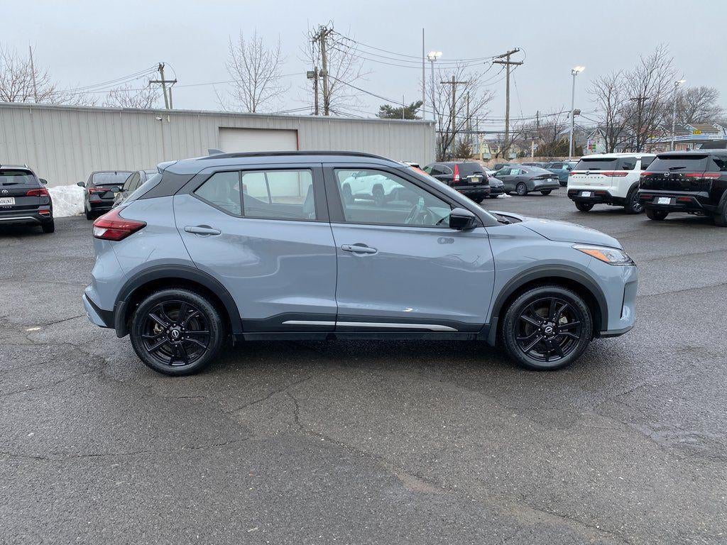 2024 Nissan Kicks SR Xtronic CVT