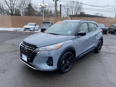 2024 Nissan Kicks SR Xtronic CVT