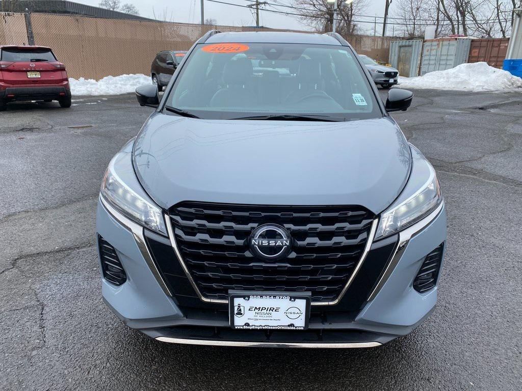 2024 Nissan Kicks SR Xtronic CVT