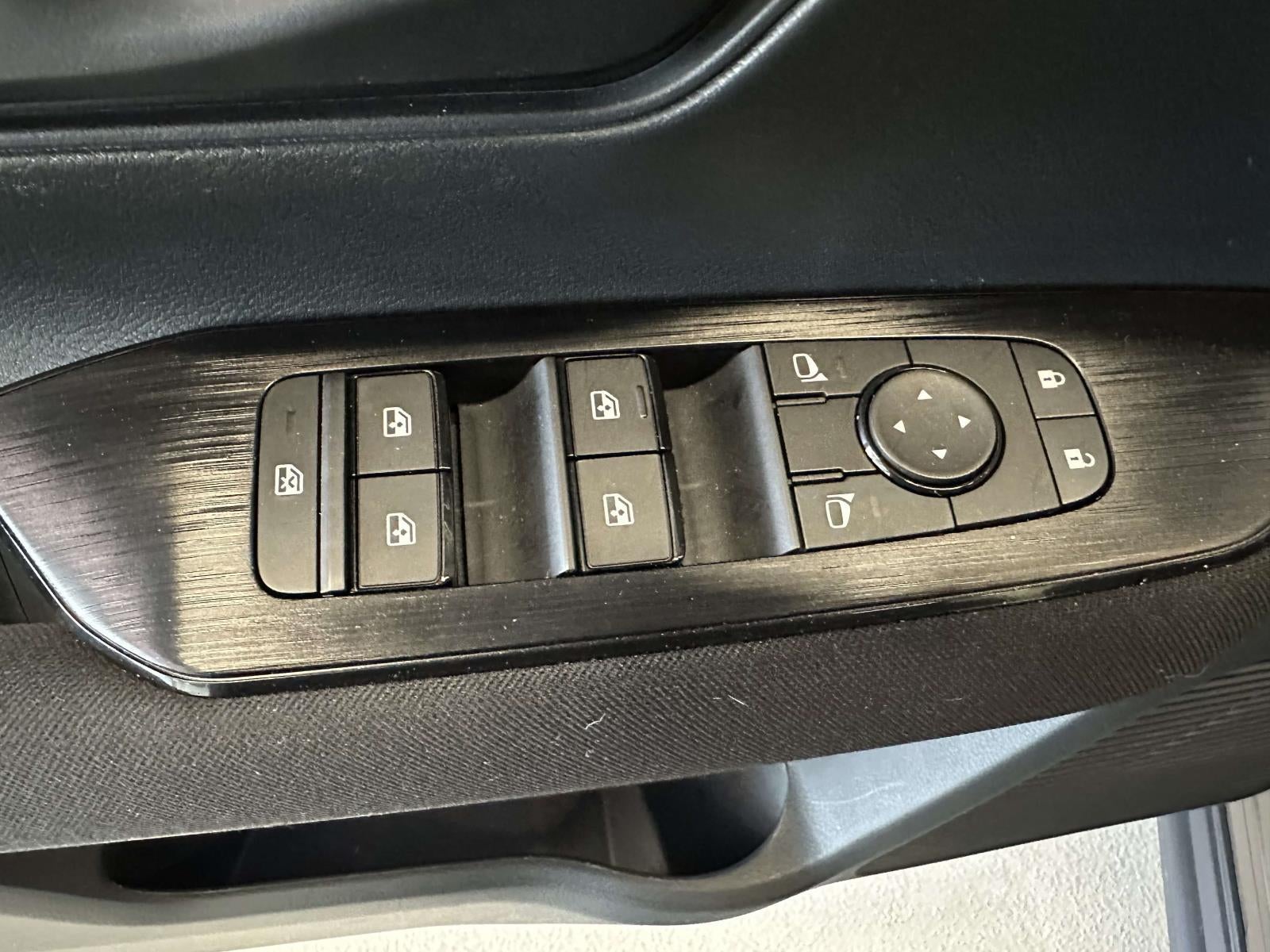 2025 Nissan Kicks S Intelligent AWD