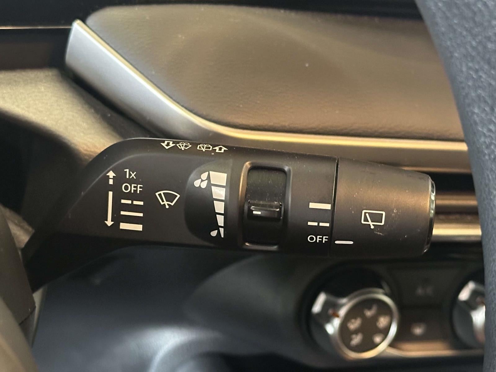 2025 Nissan Kicks S Intelligent AWD