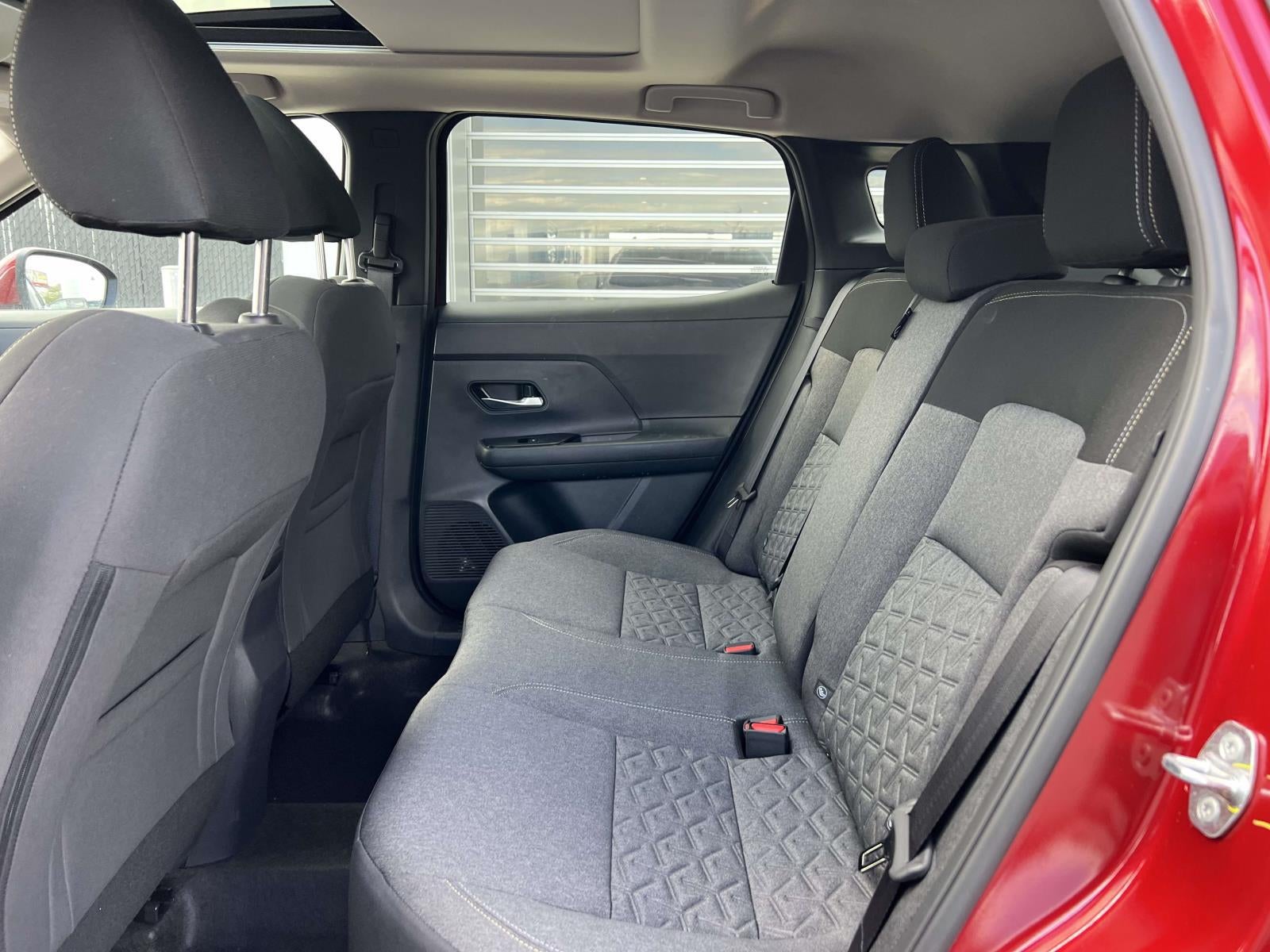 2025 Nissan Kicks SV Intelligent AWD