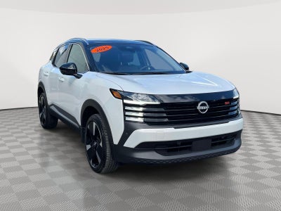 2025 Nissan Kicks SR FWD
