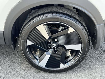 2025 Nissan Kicks SR FWD