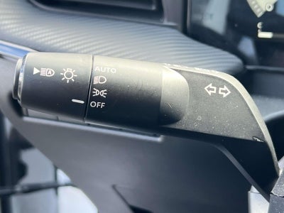 2025 Nissan Kicks SR FWD
