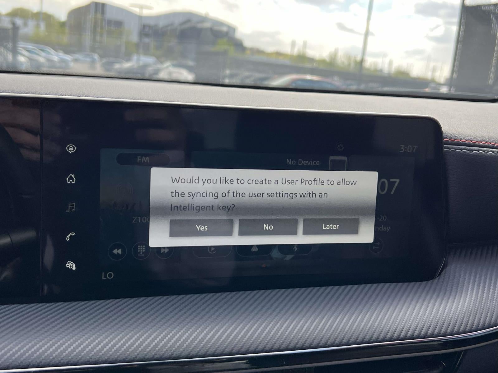2025 Nissan Kicks SR FWD