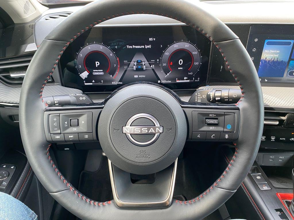 2025 Nissan Kicks SR Intelligent AWD
