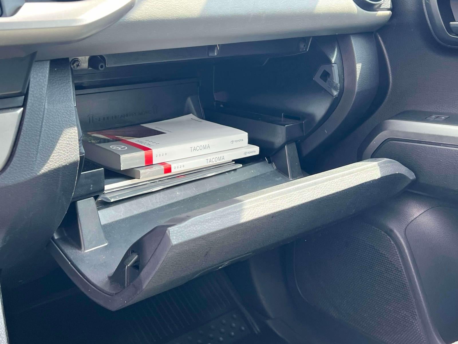 2020 Toyota Tacoma SR5 V6