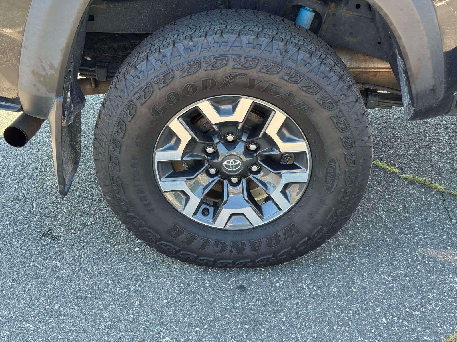 2023 Toyota Tacoma TRD Off Road