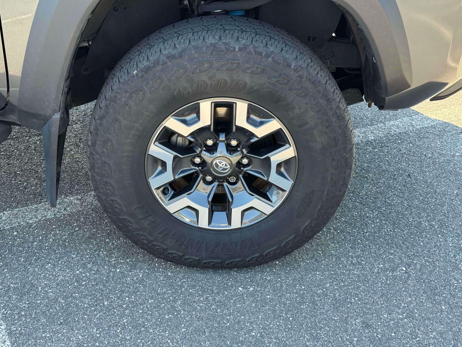 2022 Toyota Tacoma TRD Off Road