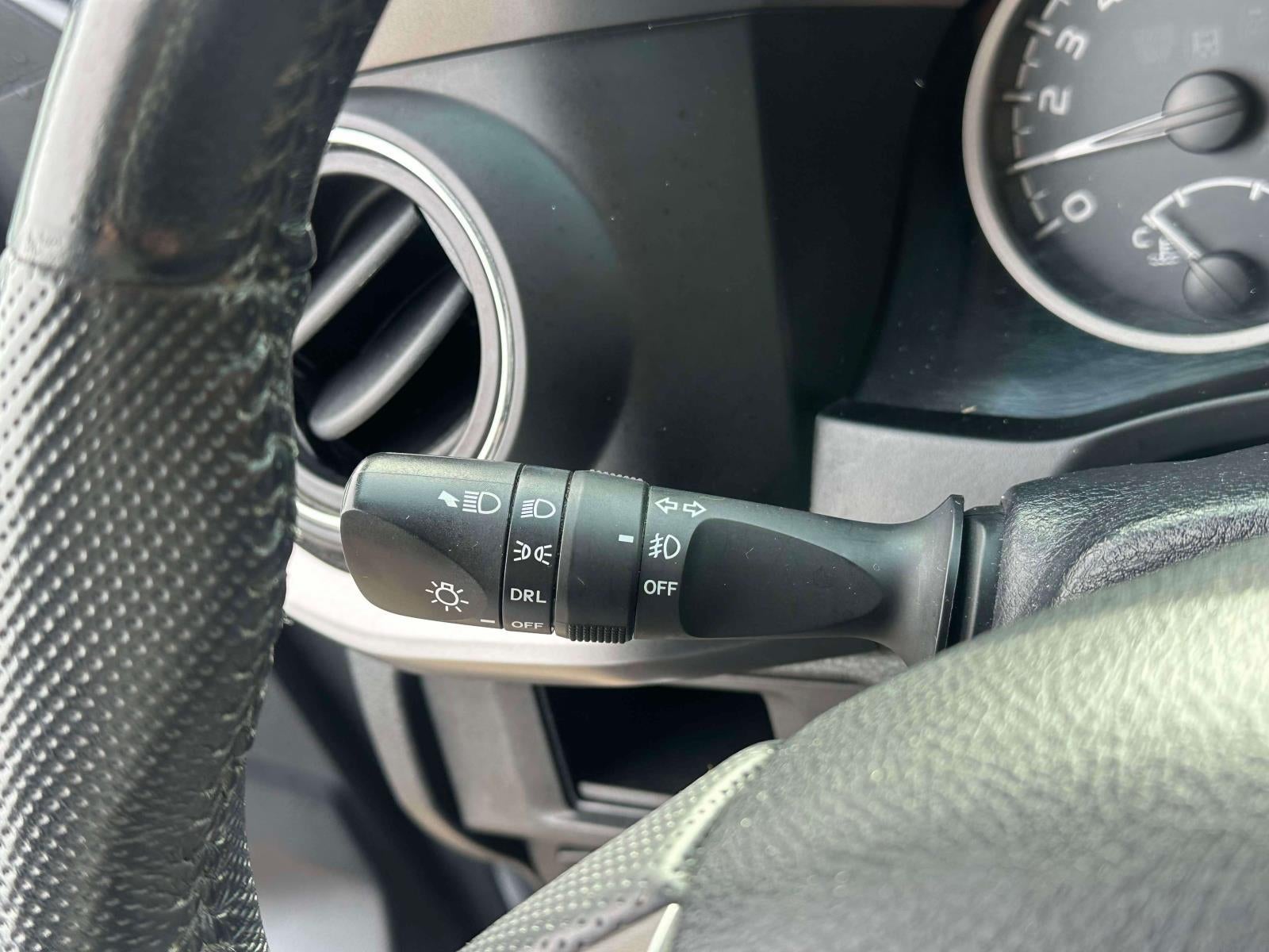 2018 Toyota Tacoma SR5 V6