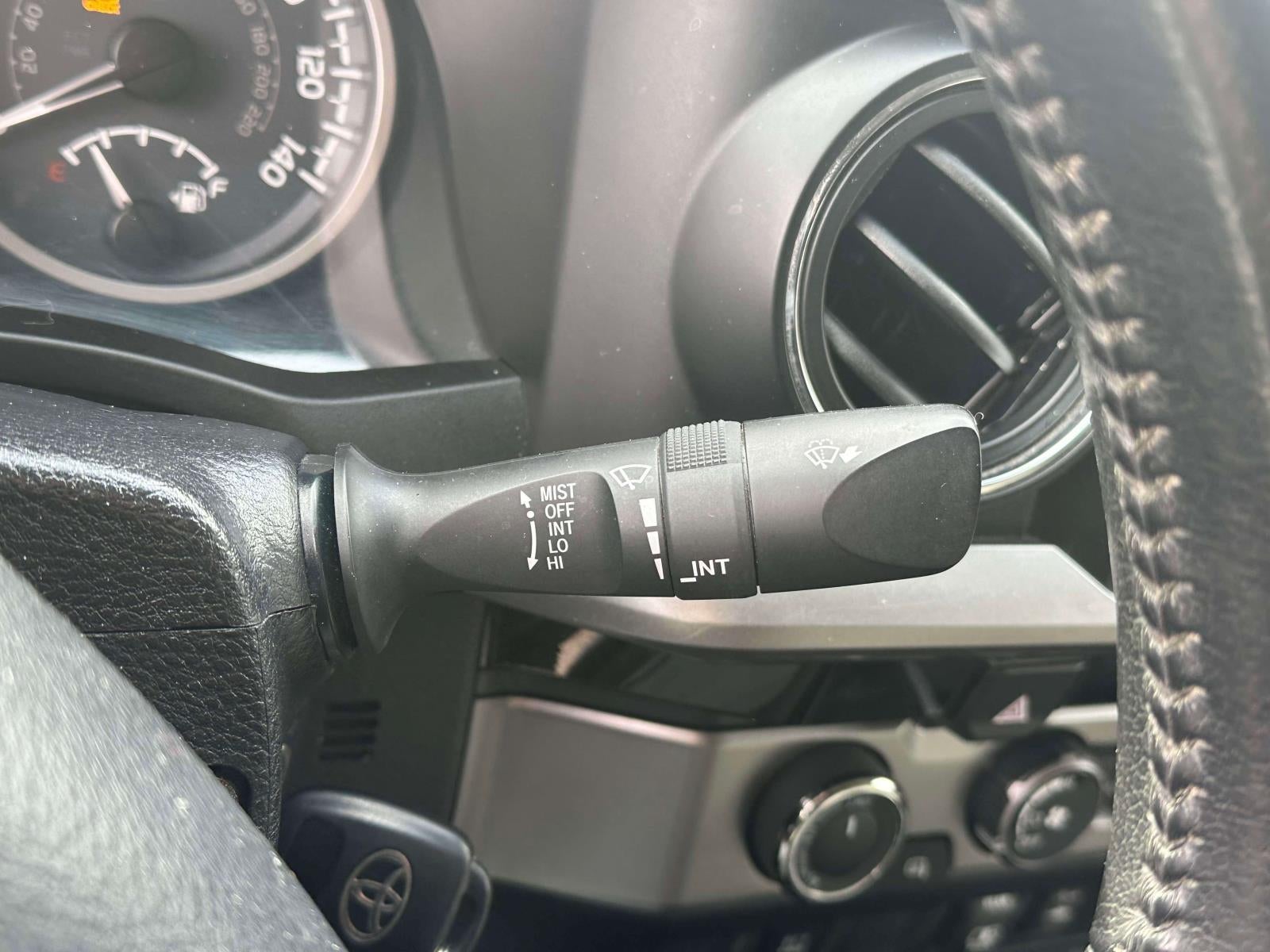 2018 Toyota Tacoma SR5 V6