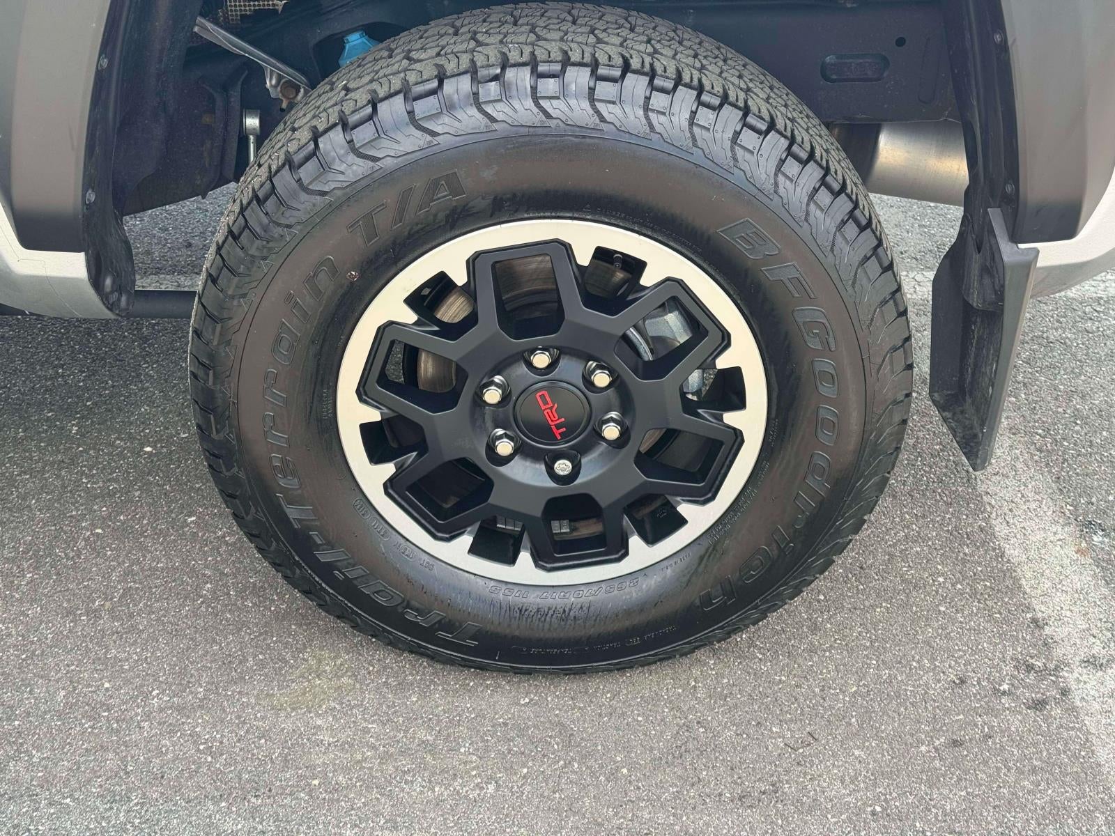 2024 Toyota Tacoma TRD Off Road
