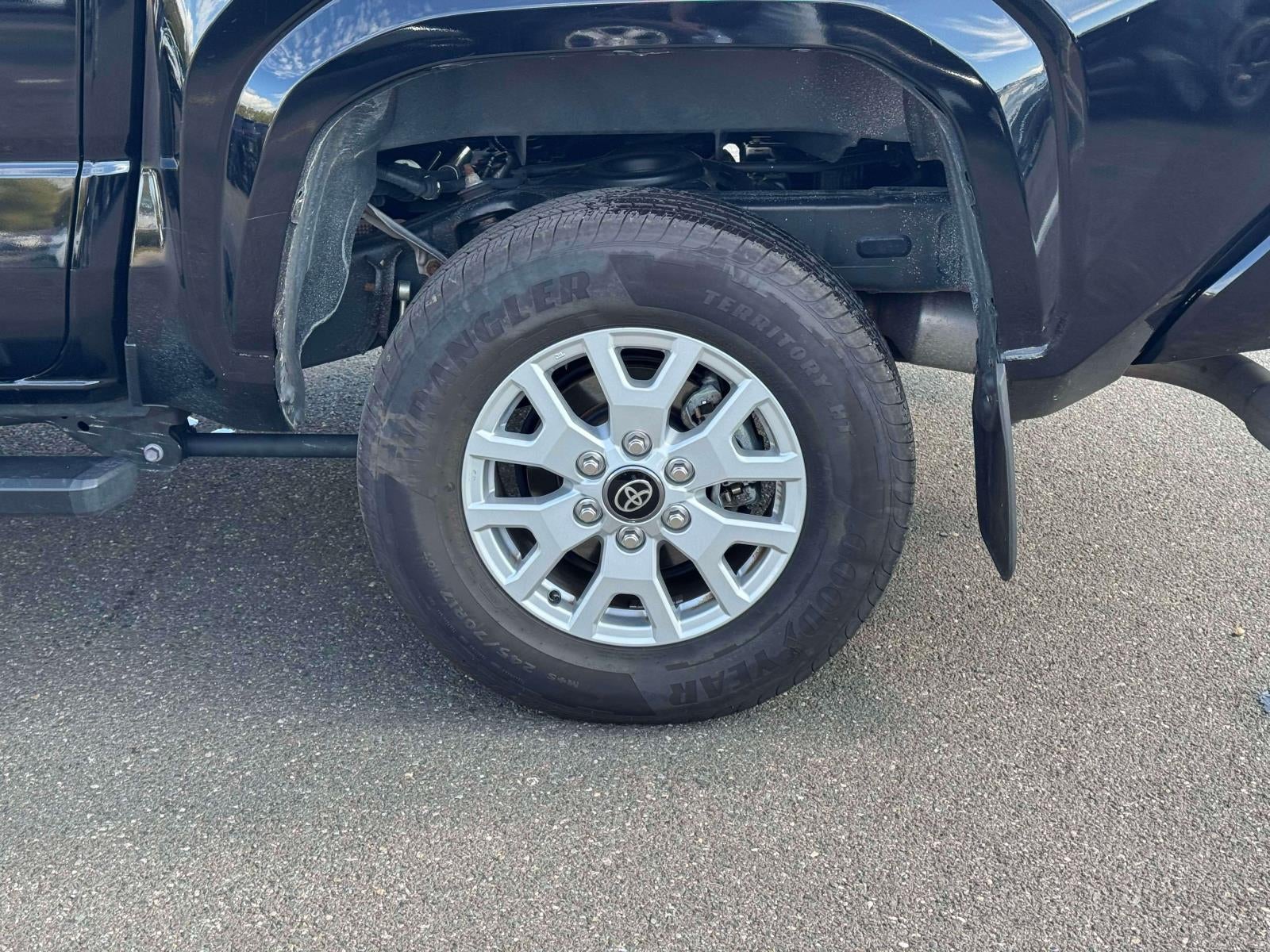 2025 Toyota Tacoma SR5