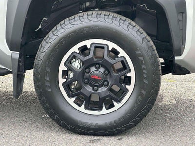 2025 Toyota Tacoma TRD Off Road