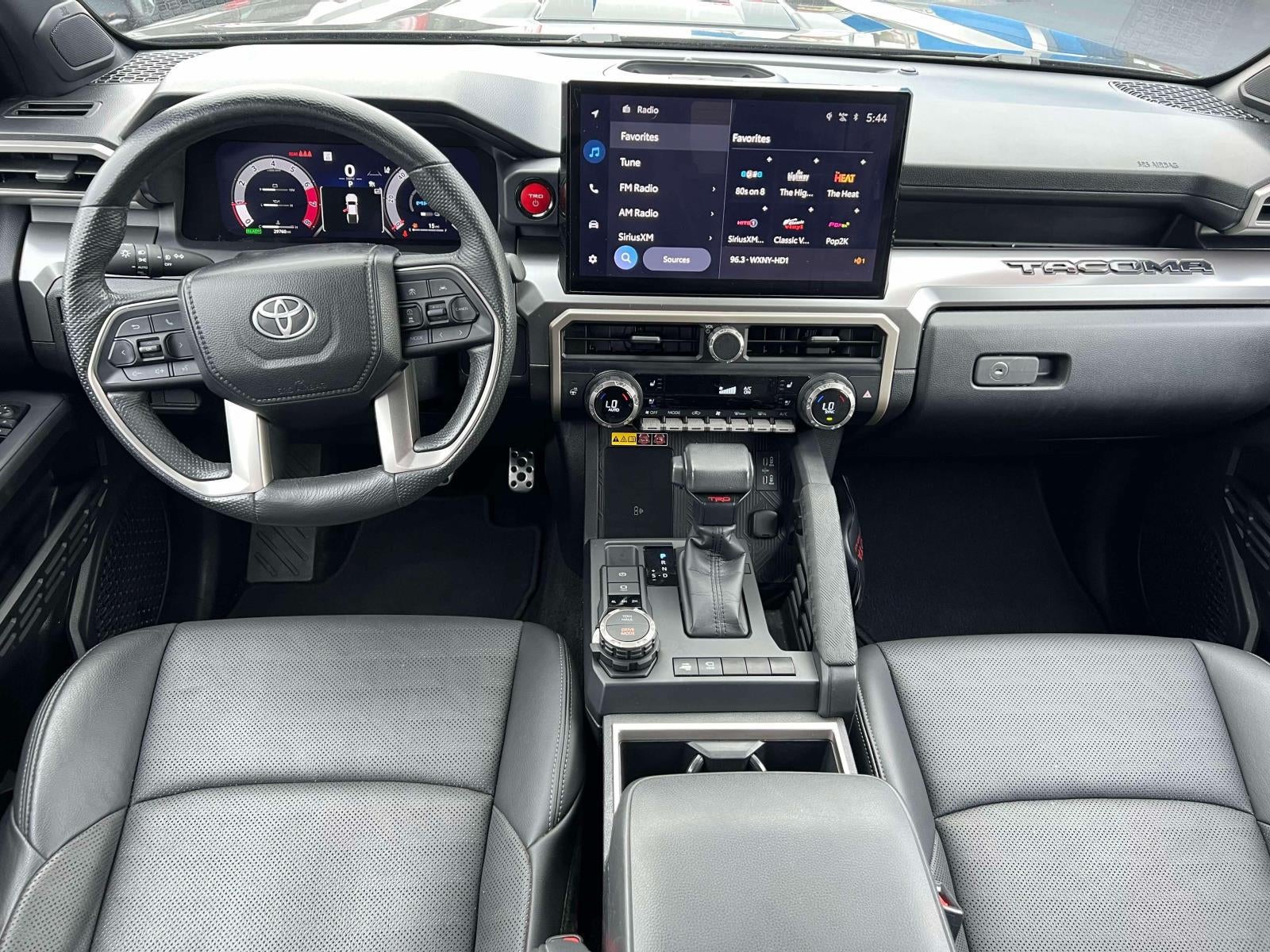 2024 Toyota Tacoma Hybrid TRD Sport 4WD