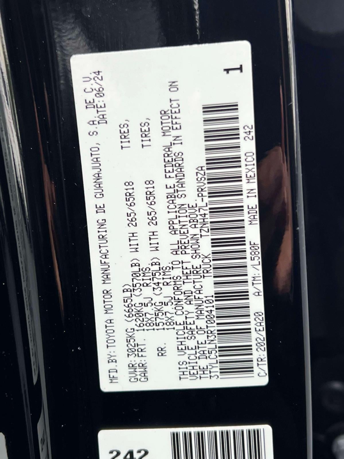 2024 Toyota Tacoma Hybrid TRD Sport 4WD