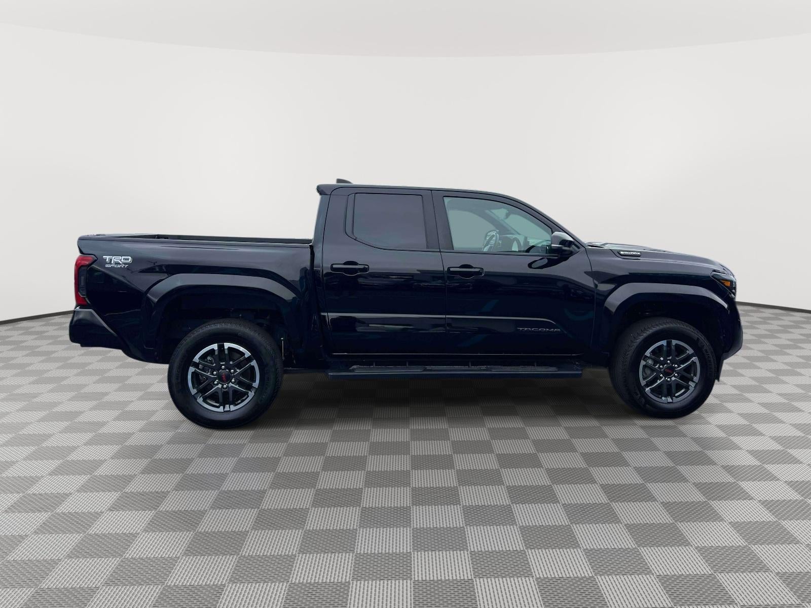 2024 Toyota Tacoma Hybrid TRD Sport 4WD