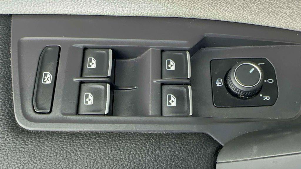 2018 Volkswagen Tiguan 2.0T SE