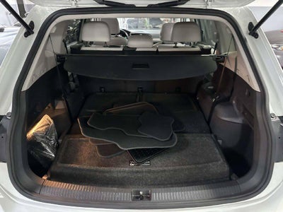 2019 Volkswagen Tiguan 2.0T SE