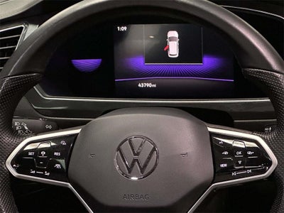 2022 Volkswagen Tiguan 2.0T SE R-Line Black