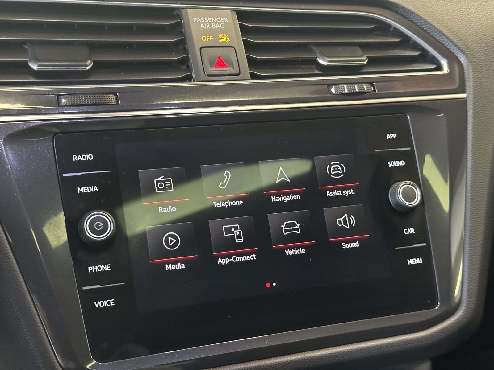 2023 Volkswagen Tiguan 2.0T SE R-Line Black