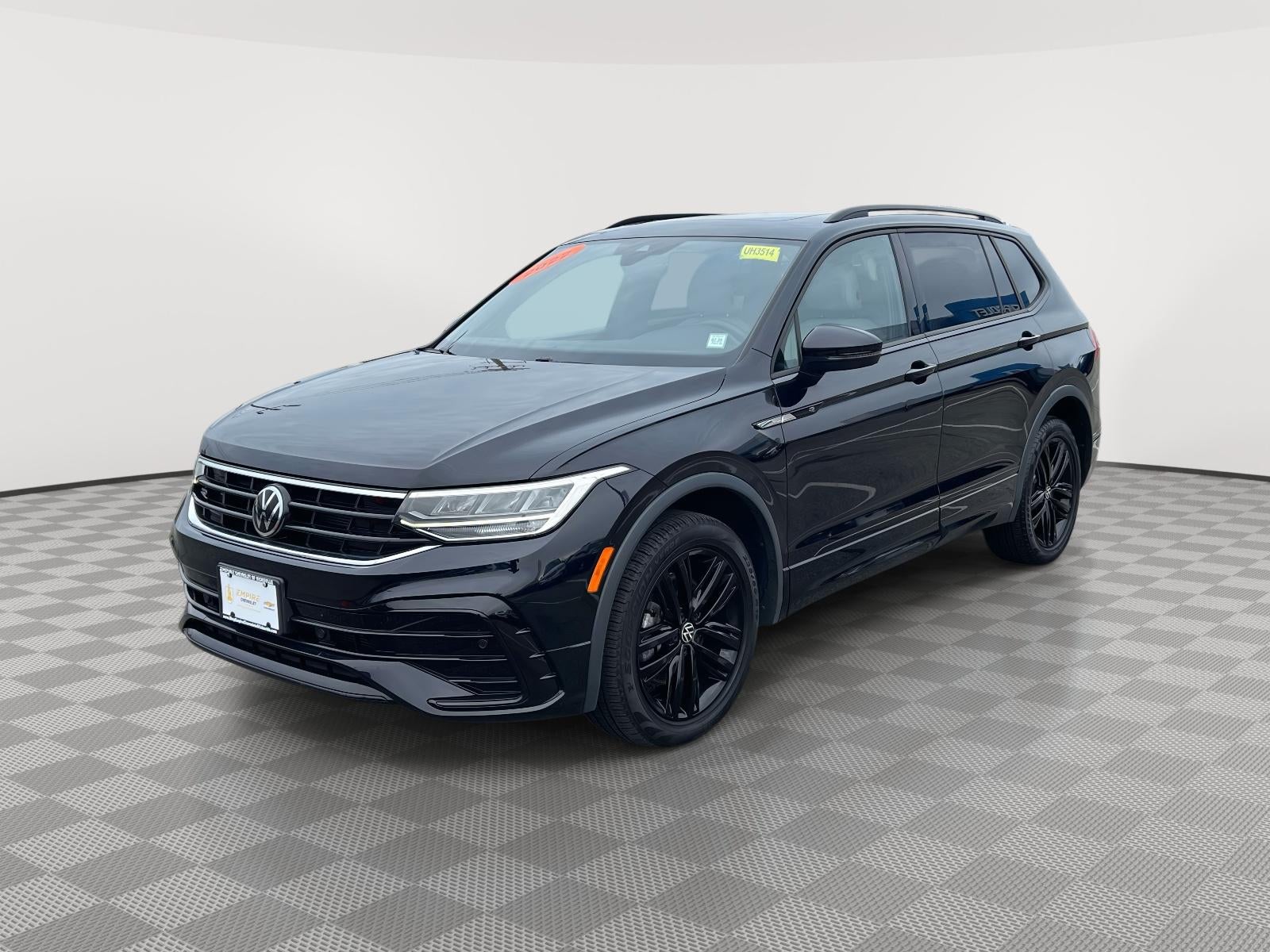 2022 Volkswagen Tiguan 2.0T SE R-Line Black