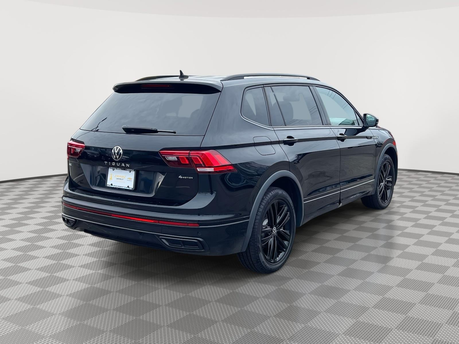 2022 Volkswagen Tiguan 2.0T SE R-Line Black