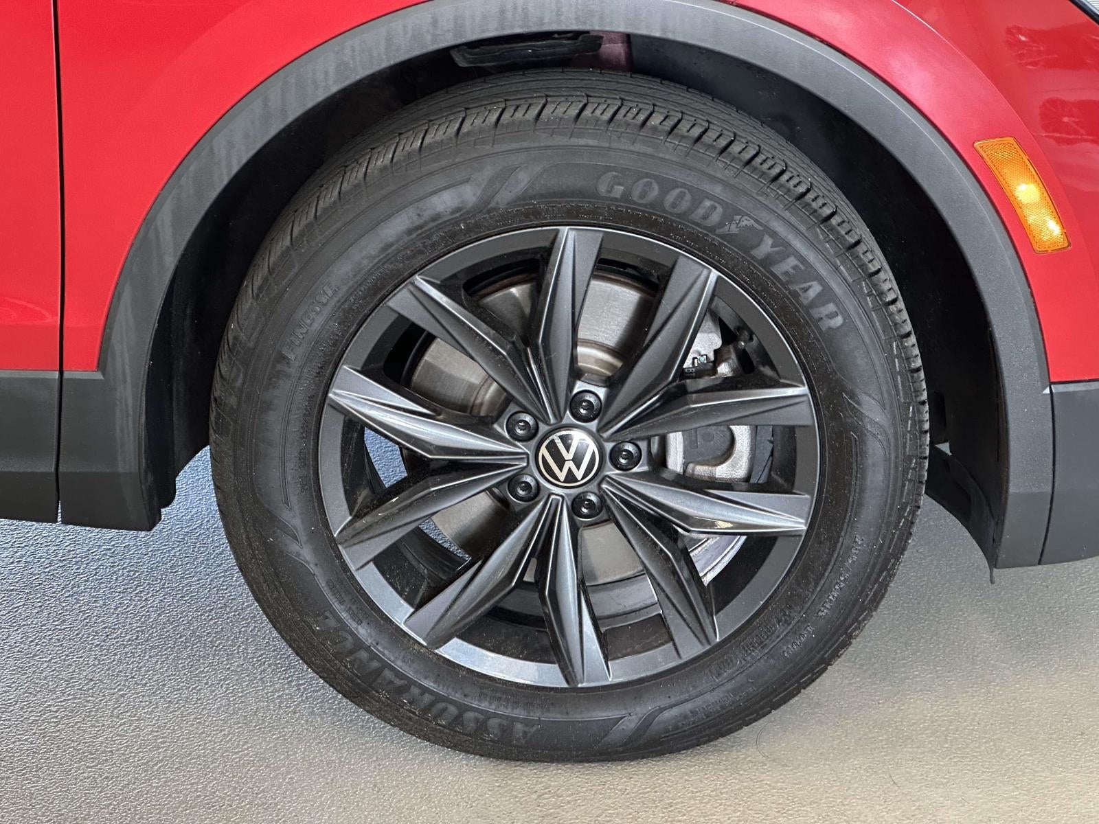 2024 Volkswagen Tiguan 2.0T SE