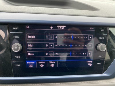 2024 Volkswagen Taos 1.5T SE