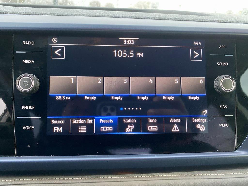 2024 Volkswagen Taos 1.5T SE