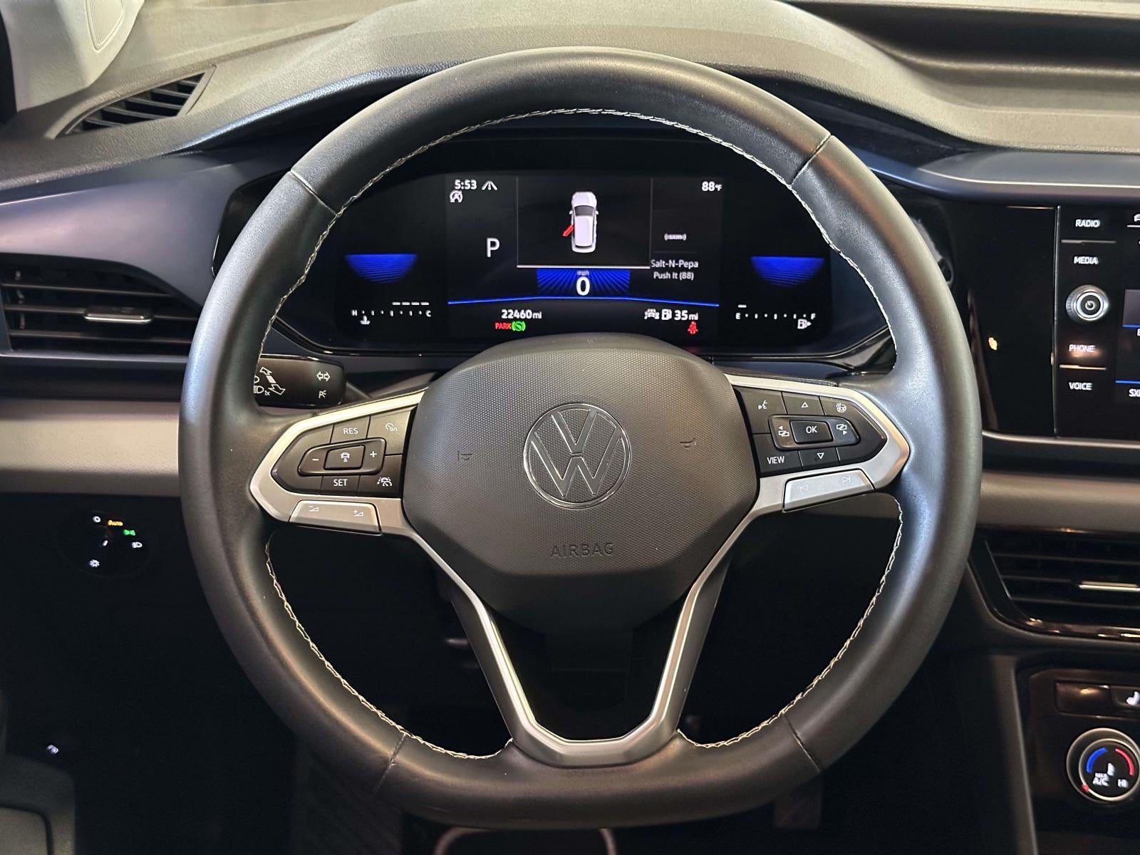 2023 Volkswagen Taos 1.5T SE