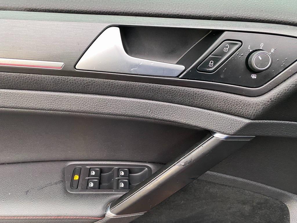 2021 Volkswagen Golf GTI 2.0T SE