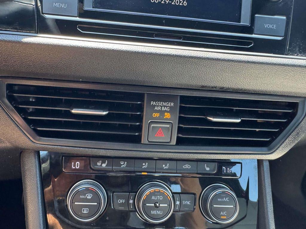 2020 Volkswagen Jetta R-Line