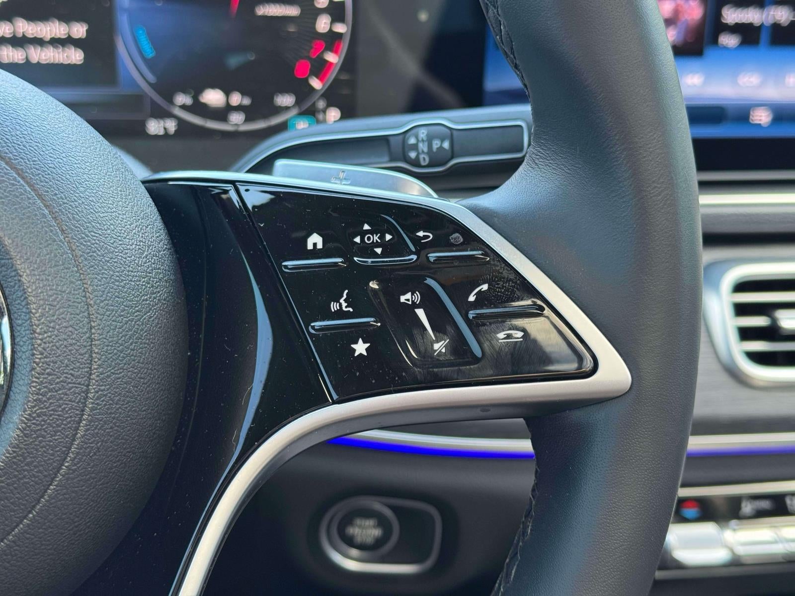2025 Mercedes-Benz GLE 450e 4MATIC®