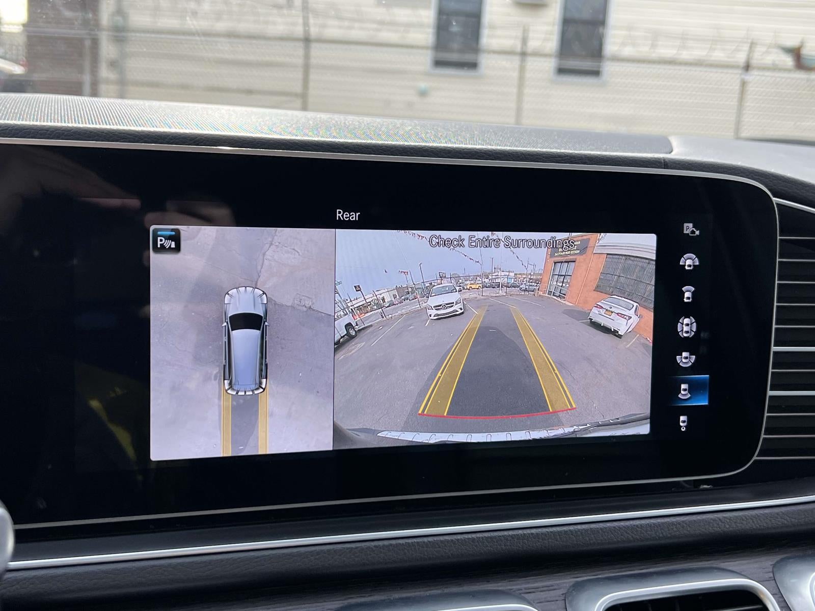 2022 Mercedes-Benz GLS 450 4MATIC®