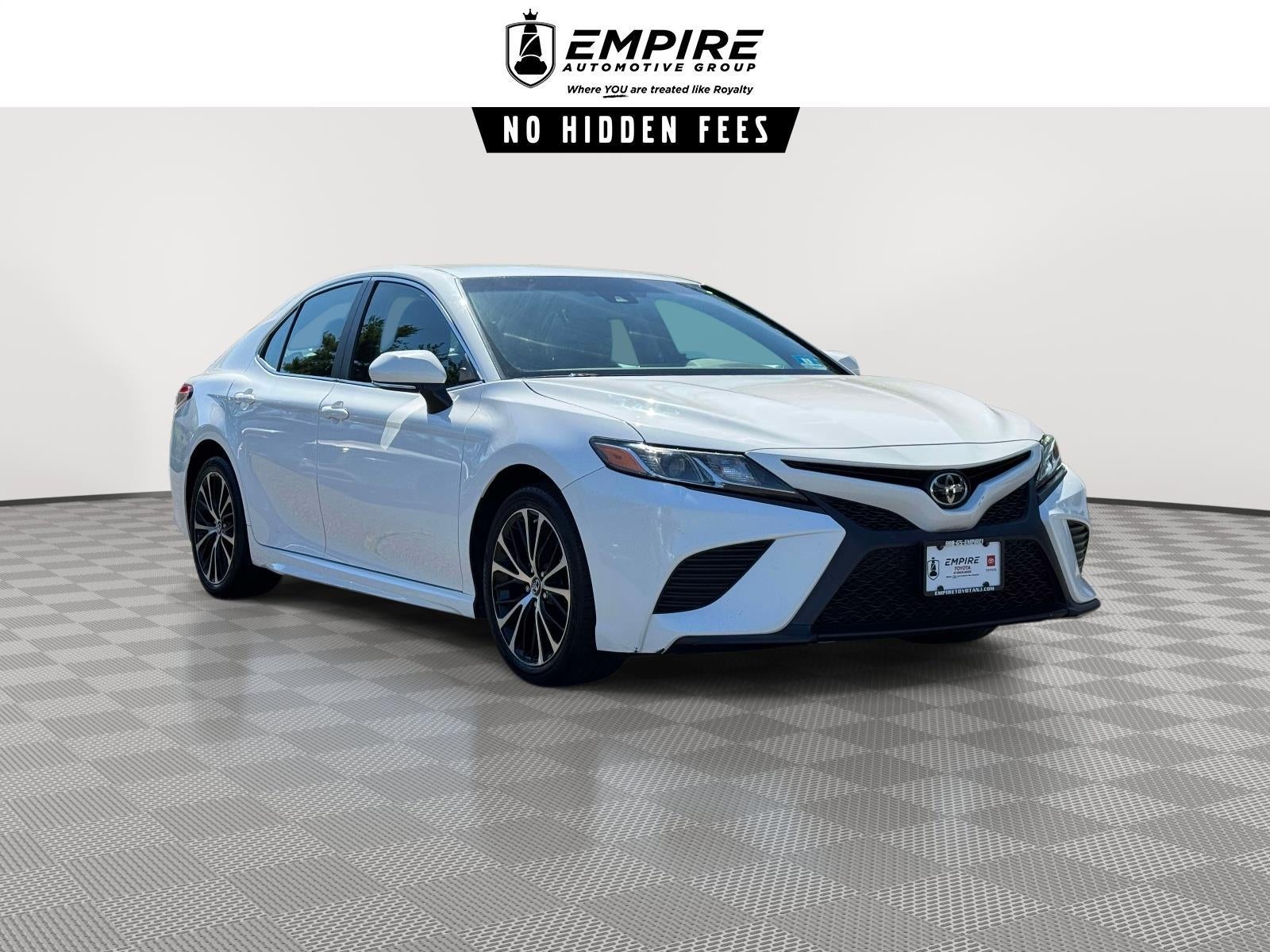 2018 Toyota Camry SE