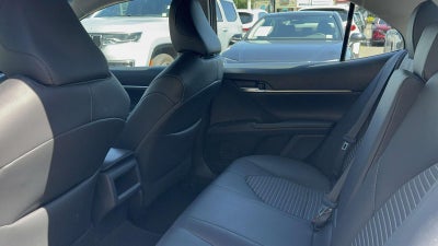 2018 Toyota Camry SE
