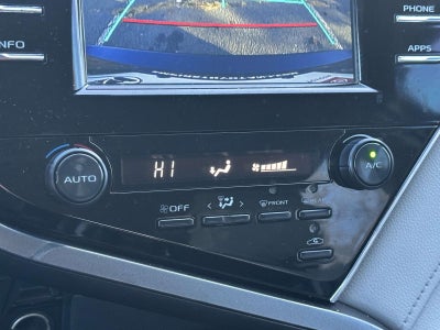 2018 Toyota Camry SE