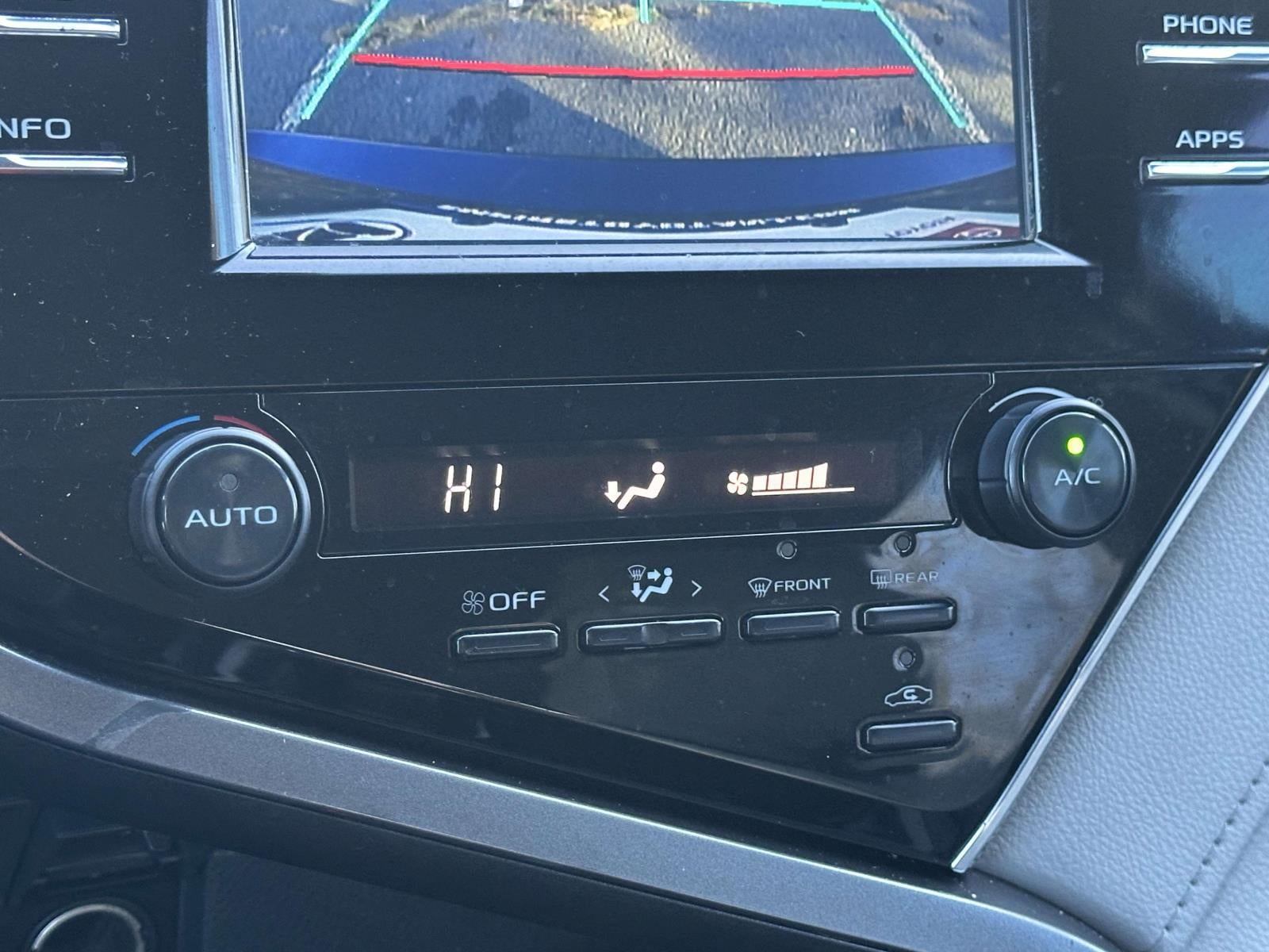 2018 Toyota Camry SE