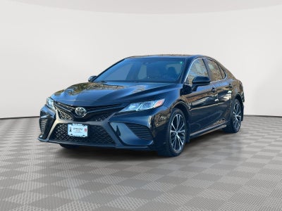 2018 Toyota Camry SE